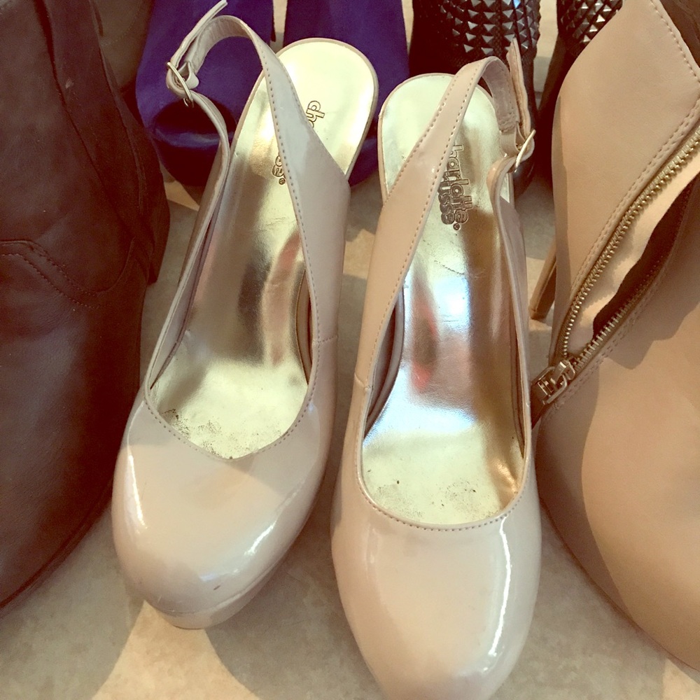 Beige heels